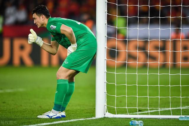 内马尔告知队友今夏去迈阿密 与梅西和苏神重聚