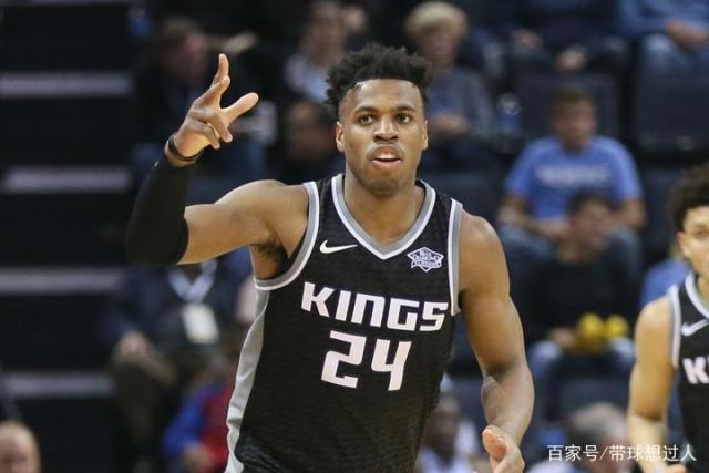 萨林杰31+15深圳2-1北控晋级八强 陈国豪30+9